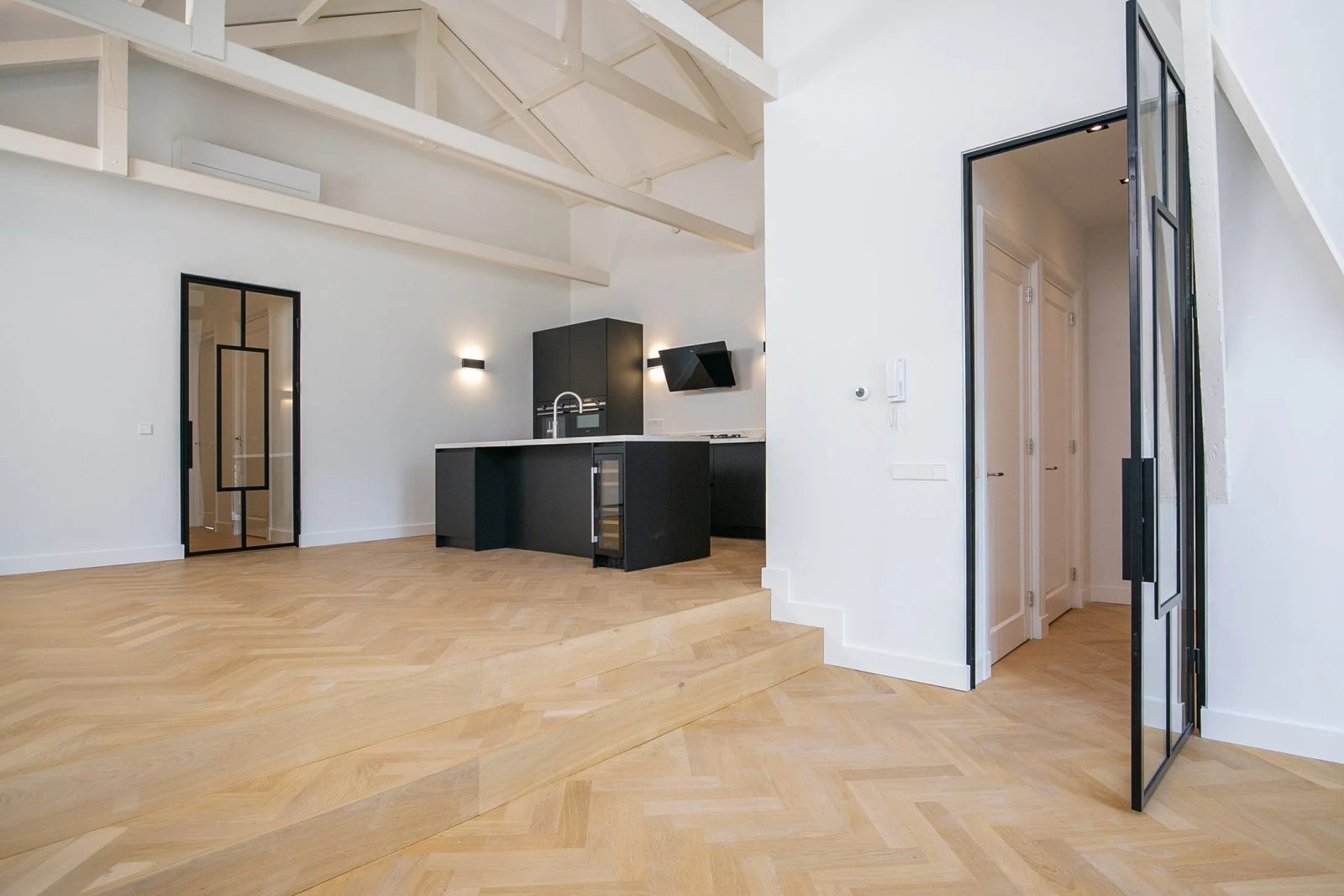 Appartement aan de Plantage Middenlaan in Amsterdam in Amsterdam