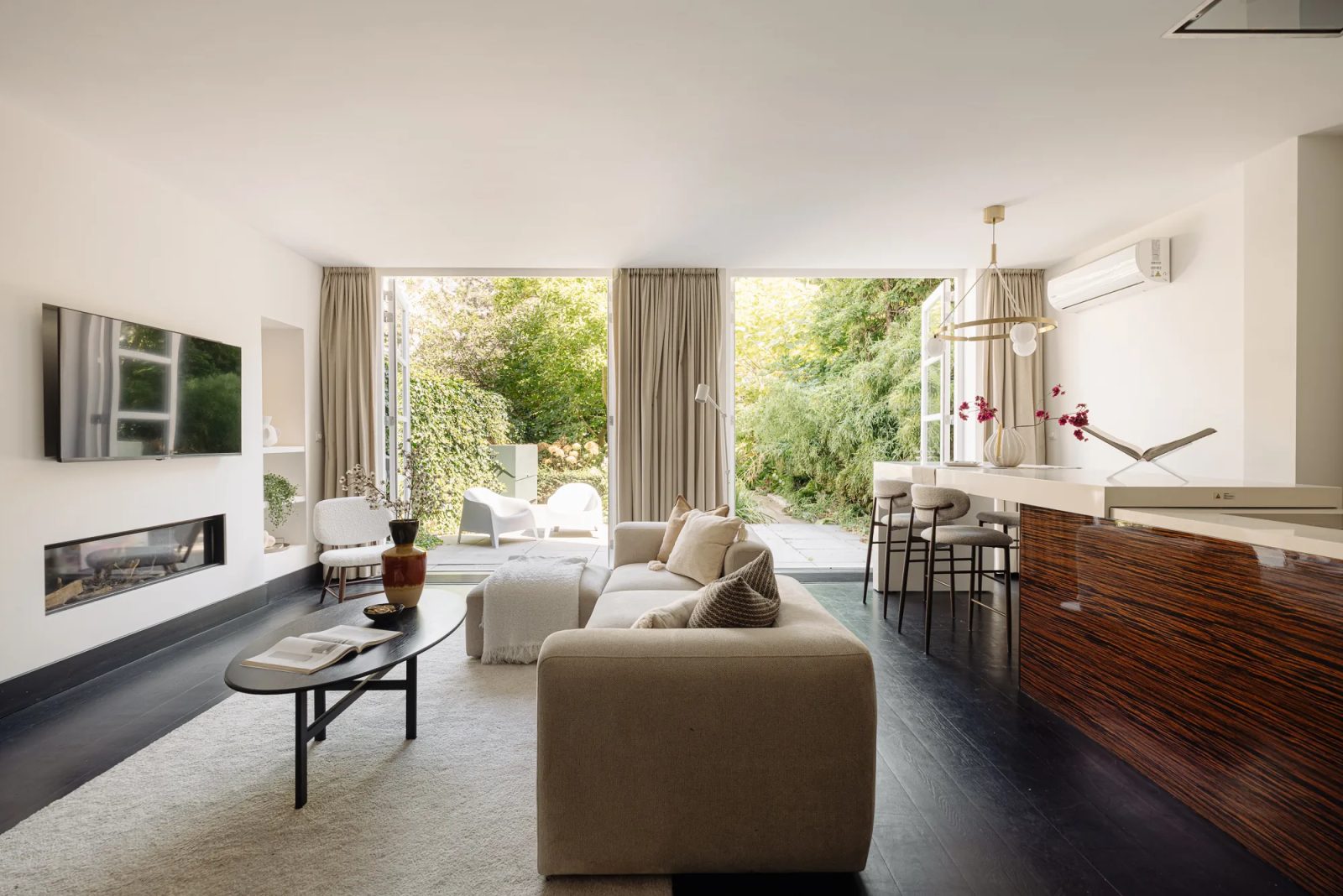 Appartement aan de Holbeinstraat in Amsterdam in Amsterdam