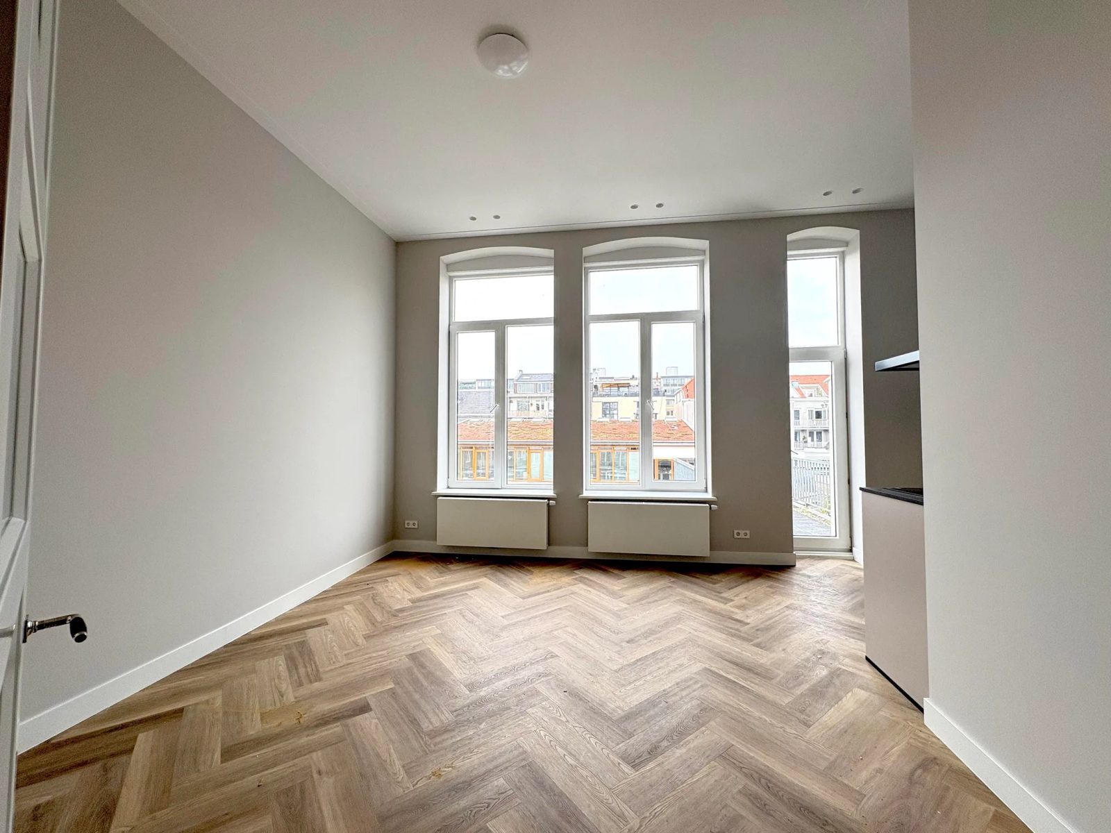 Appartement aan de Henri Polaklaan in Amsterdam in Amsterdam