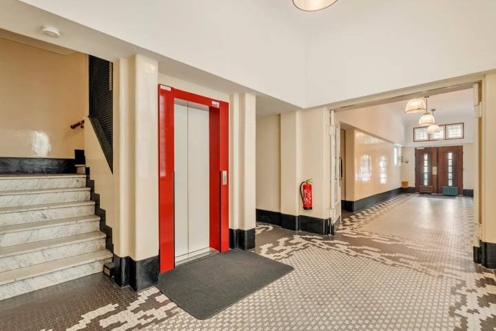 Foto 5 van Appartement aan de Emmastraat in Amsterdam