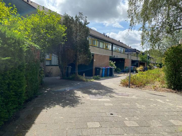 Tussenwoning aan de de Oude Bleijk in Leidschendam in Leidschendam